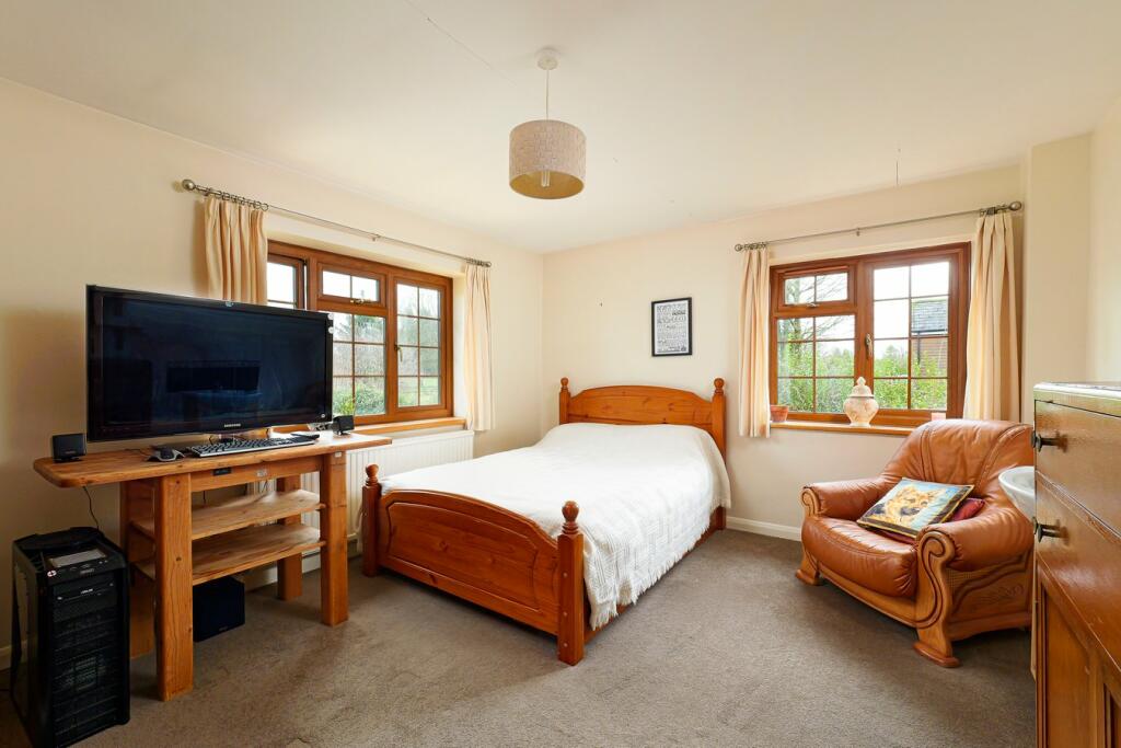 Additional property image - Longage Hill, Rhodes Minnis, Canterbury, CT4