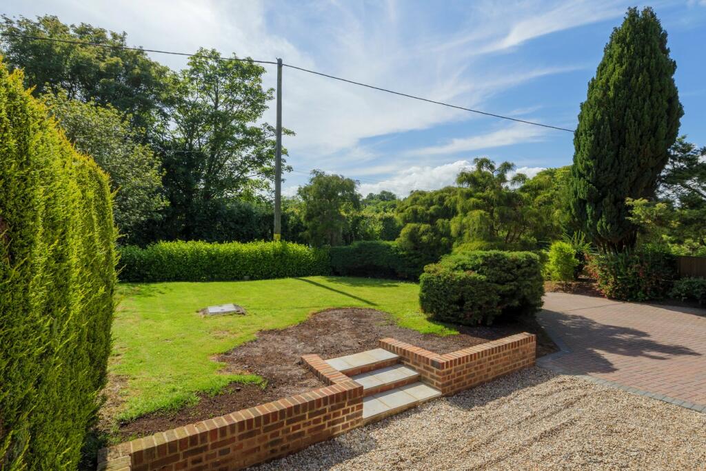 Additional property image - Longage Hill, Rhodes Minnis, Canterbury, CT4