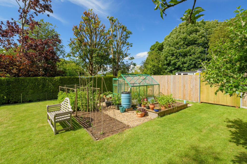 Additional property image - Longage Hill, Rhodes Minnis, Canterbury, CT4