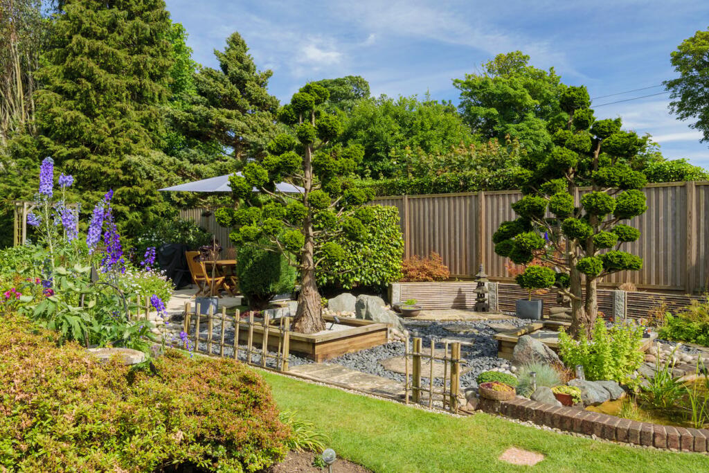 Additional property image - Longage Hill, Rhodes Minnis, Canterbury, CT4