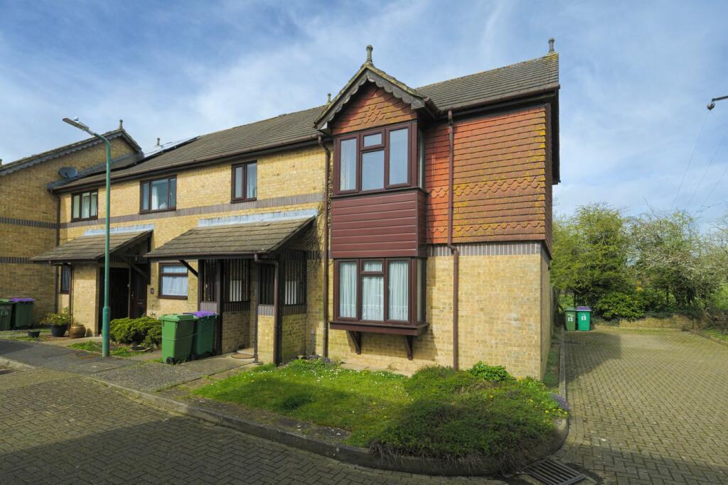 2 bedroom apartment for sale in The Sidings, Lyminge, Folkestone, CT18