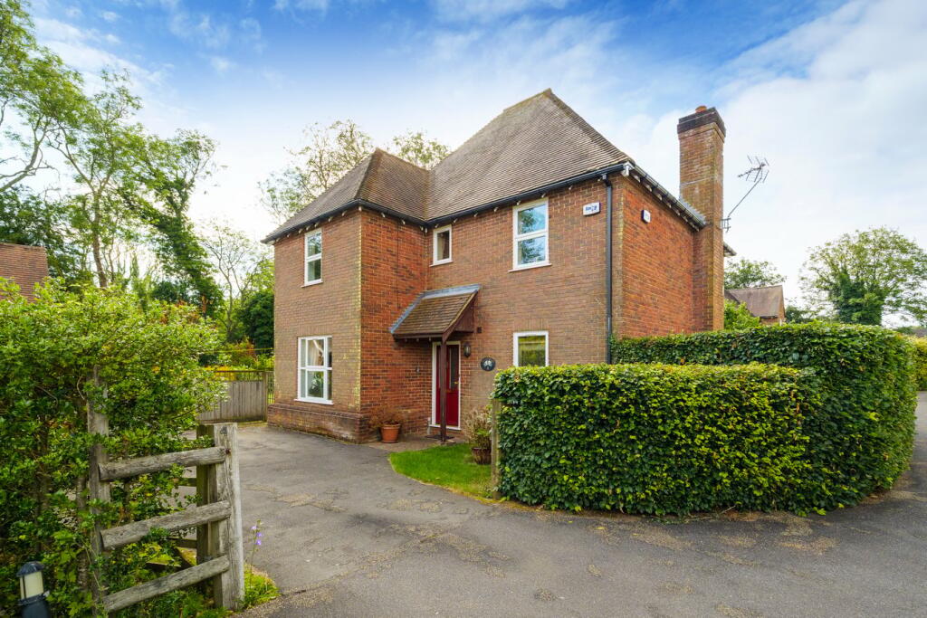 Main image of property: Canterbury Road, Etchinghill, Folkestone, CT18