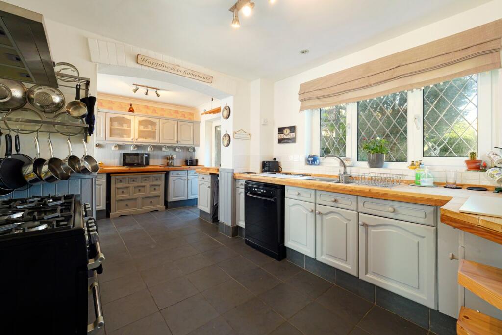 Additional property image - The Street, Eythorne, Dover, CT15