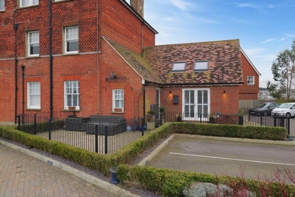 Additional property image - Eversley Park, Sandgate, Folkestone, CT20