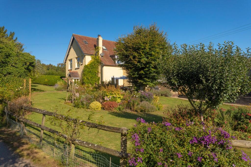 Main image of property: Wheelbarrow Town, Stelling Minnis, Canterbury, CT4