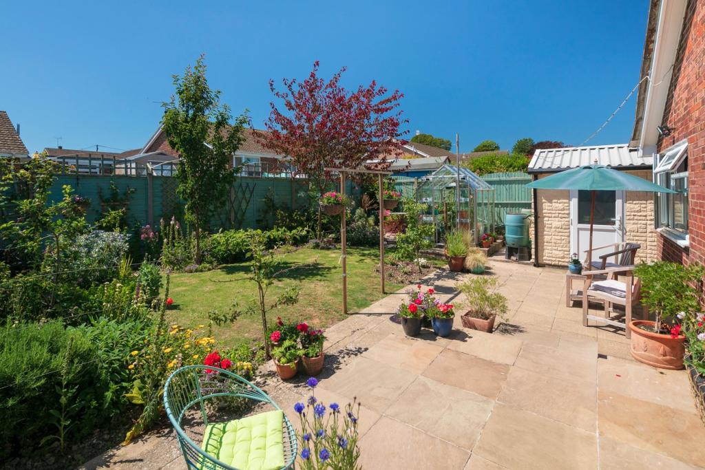 4 bedroom detached house for sale in Ethelburga Drive, Lyminge, Folkestone, CT18