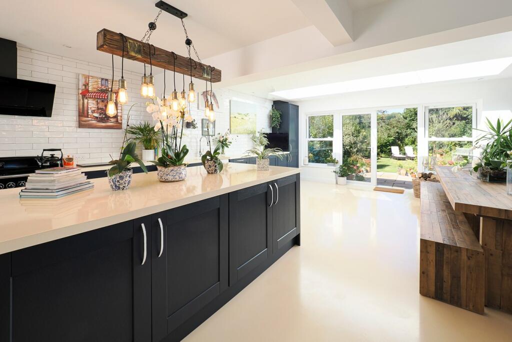 Additional property image - Orchard Valley, Hythe, CT21
