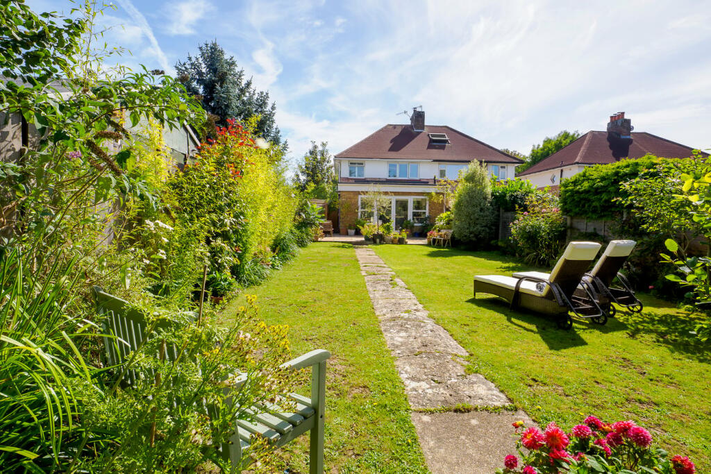 Additional property image - Orchard Valley, Hythe, CT21