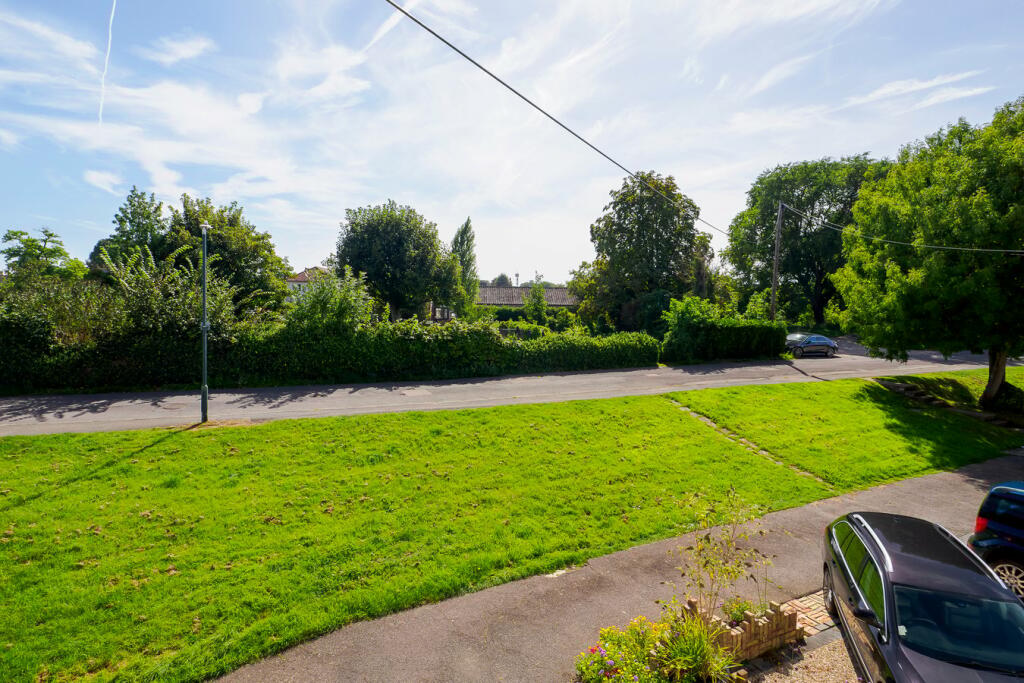 Additional property image - Orchard Valley, Hythe, CT21