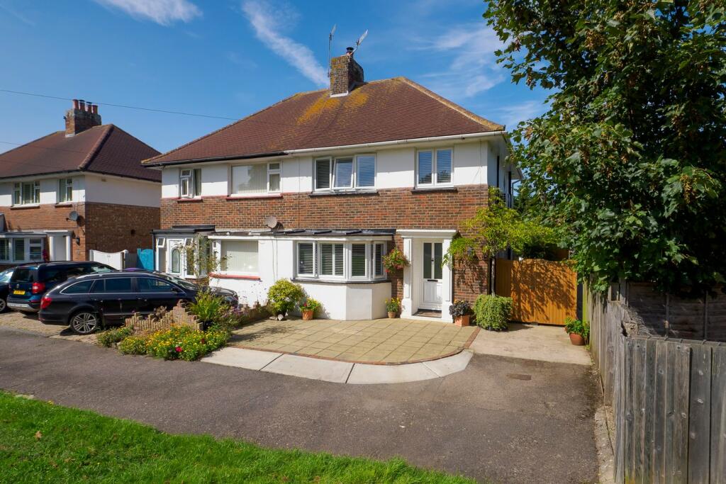 Additional property image - Orchard Valley, Hythe, CT21