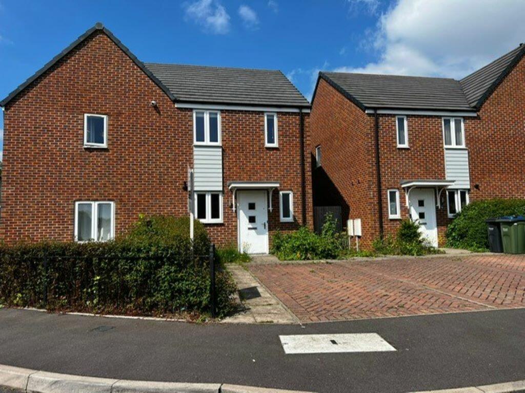 2 bedroom semidetached house for sale in Hawkestone Crescent, West