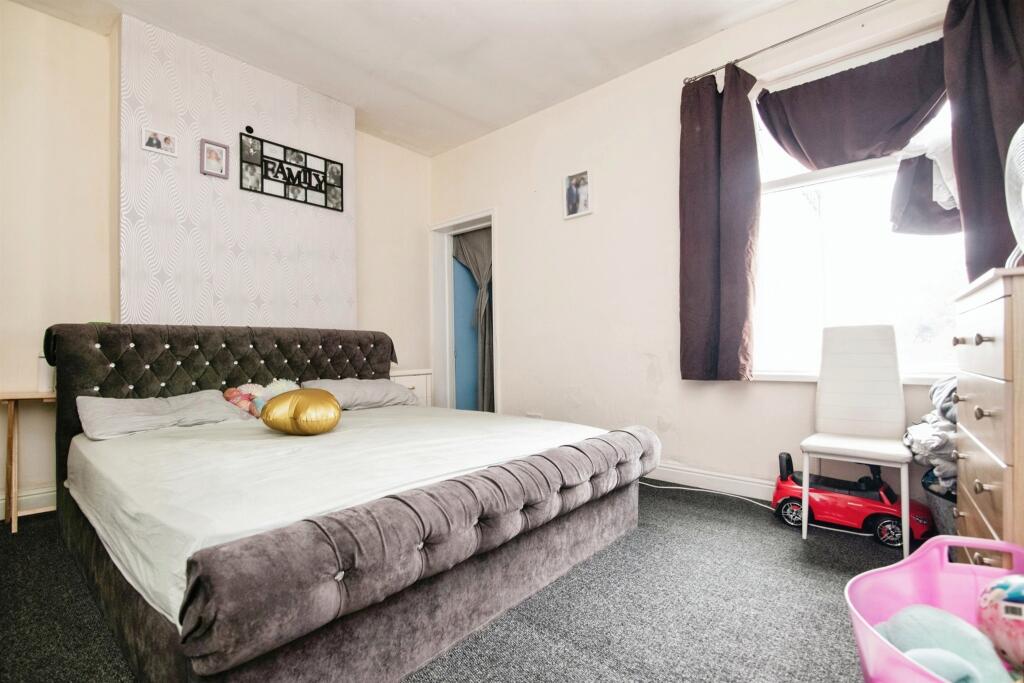 Additional property image - Thompson Road, Oldbury