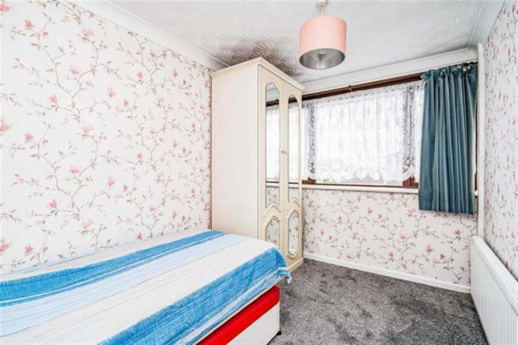 4 bedroom detached house for sale in Spring Parklands, Dudley, DY1