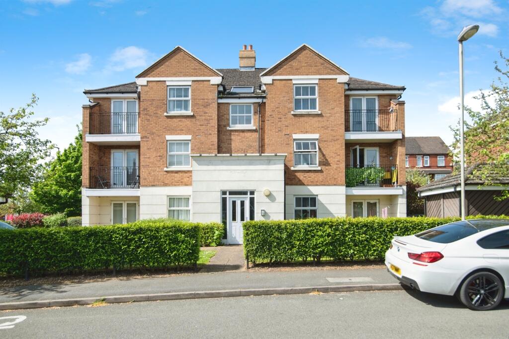 2 bedroom apartment for sale in Attingham Drive, Dudley, DY1