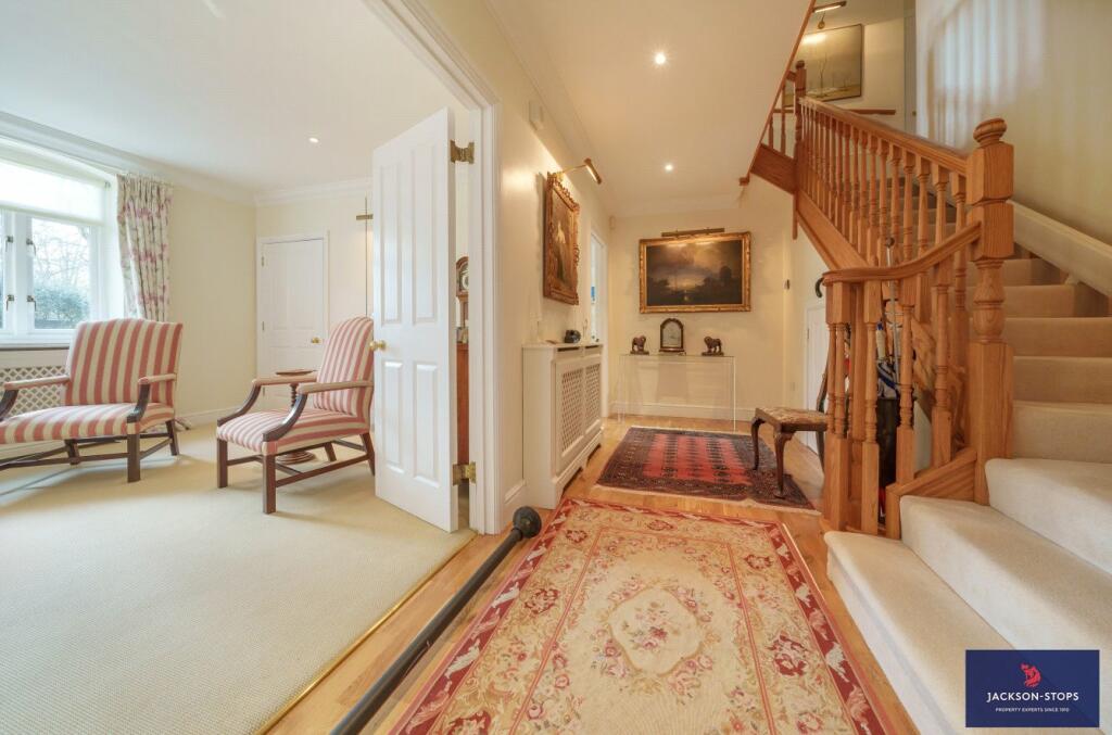 5 bedroom town house for sale in The Severals, Bury Road, Newmarket