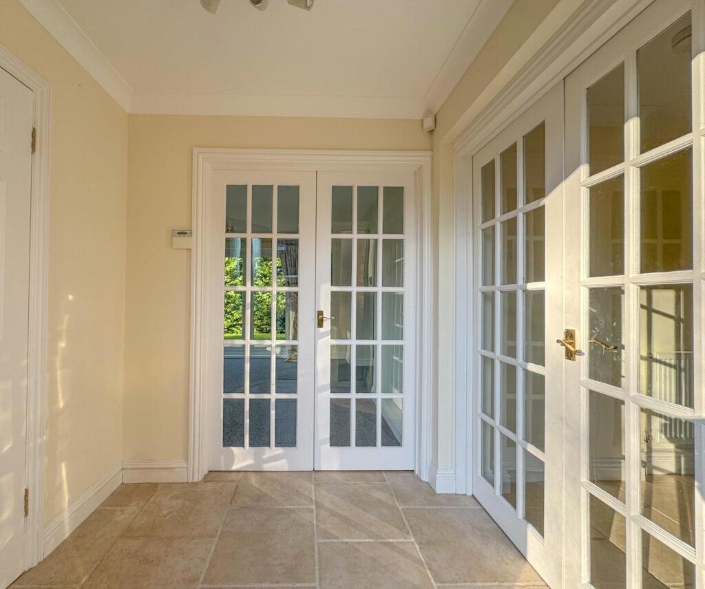 Additional property image - Newmarket Road, Cheveley, Newmarket, Suffolk, CB8