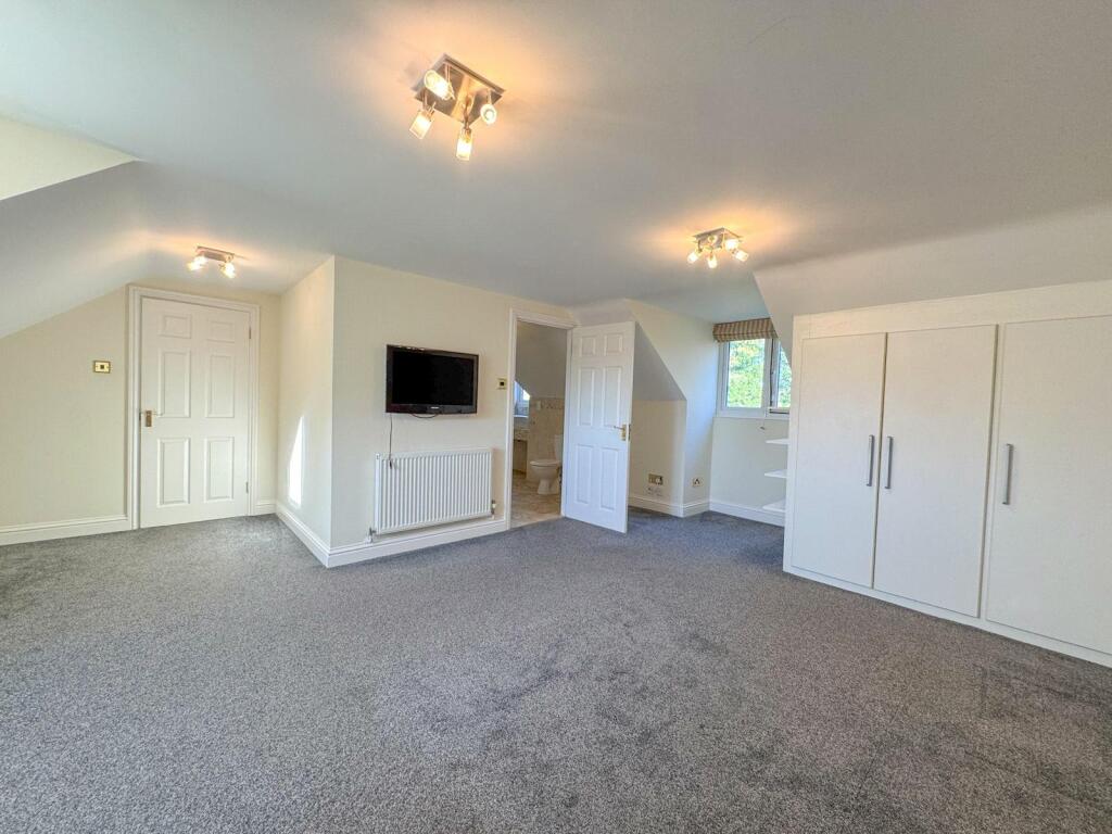 Additional property image - Newmarket Road, Cheveley, Newmarket, Suffolk, CB8
