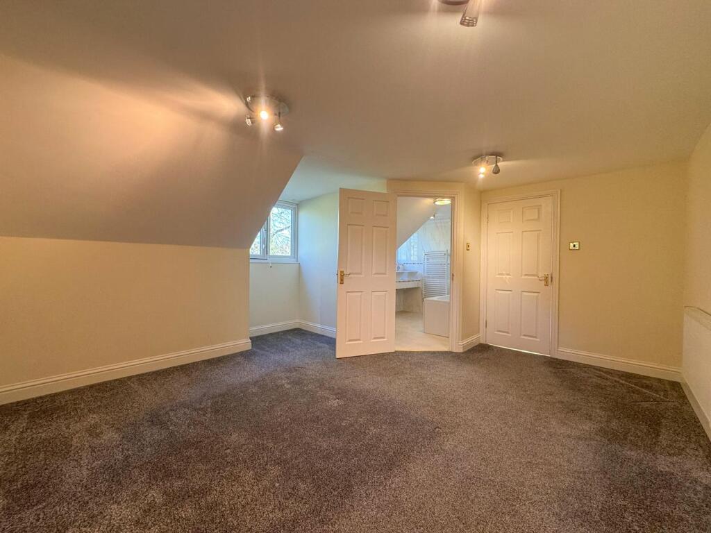 Additional property image - Newmarket Road, Cheveley, Newmarket, Suffolk, CB8