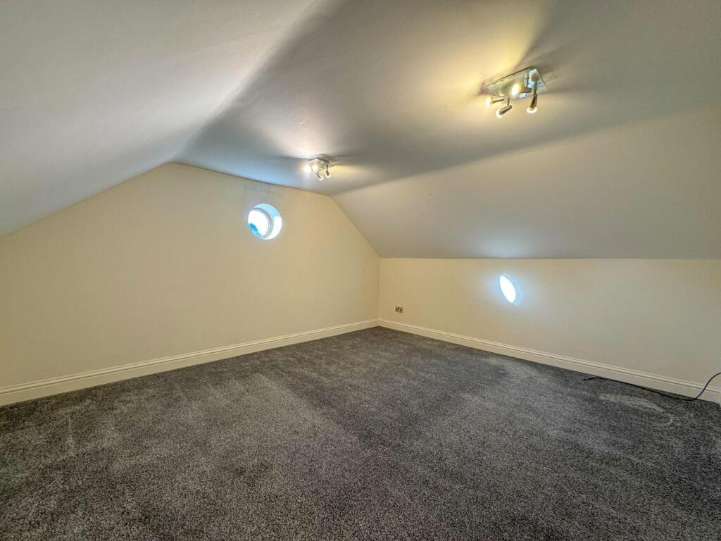 Additional property image - Newmarket Road, Cheveley, Newmarket, Suffolk, CB8