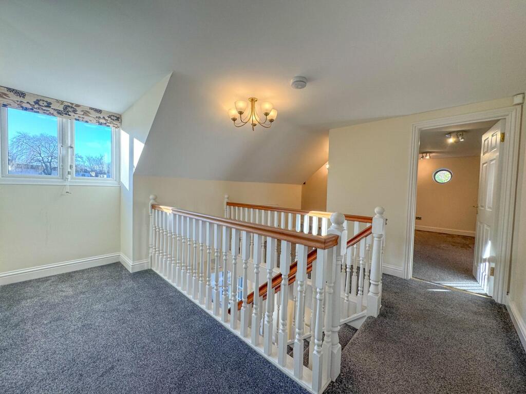 Additional property image - Newmarket Road, Cheveley, Newmarket, Suffolk, CB8