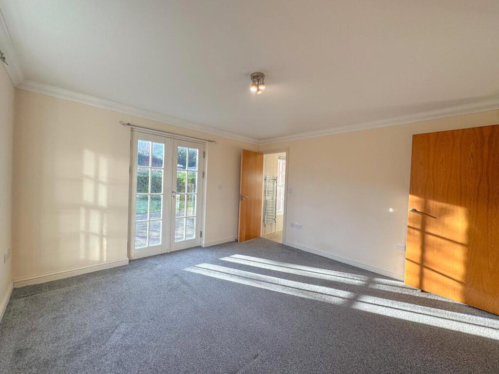 Additional property image - The Avenue, Newmarket, Suffolk, CB8