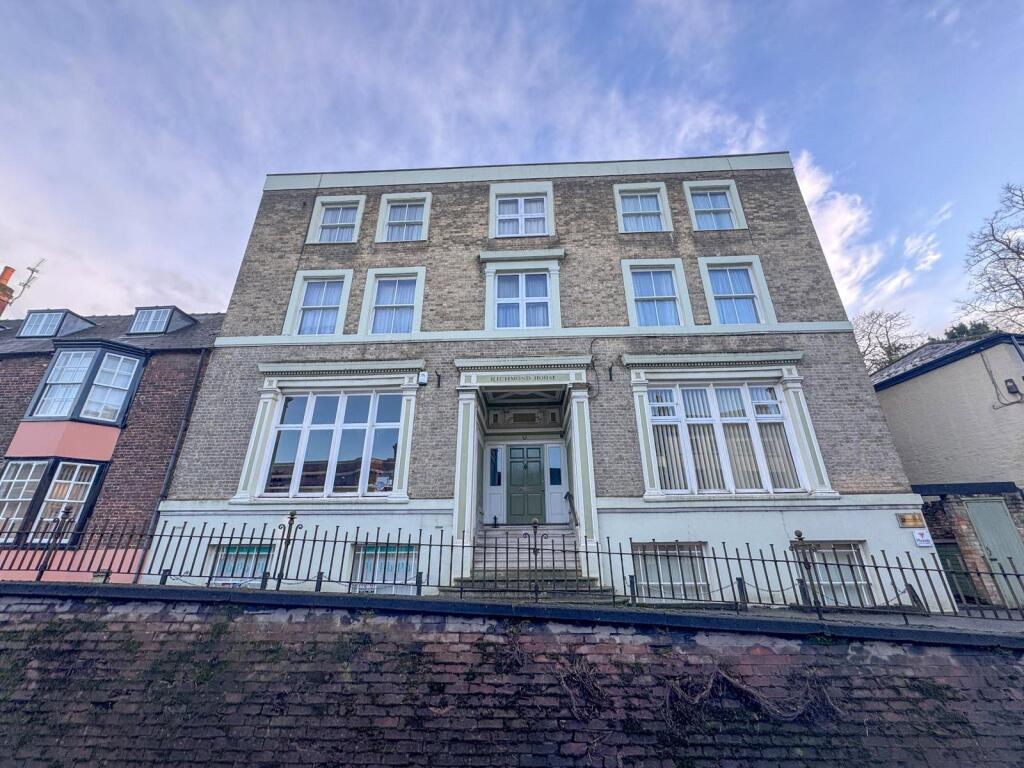 Main image of property: Richmond House, 127 High Street, Newmarket, CB8