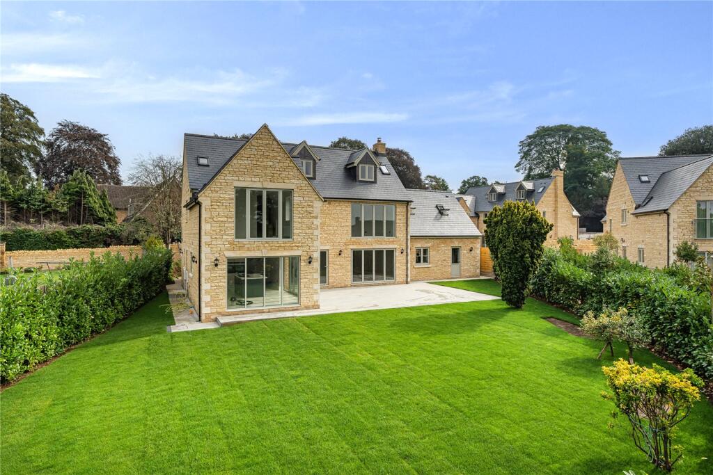 Main image of property: Mill Lane, Kingsthorpe, Northampton, Northamptonshire, NN2