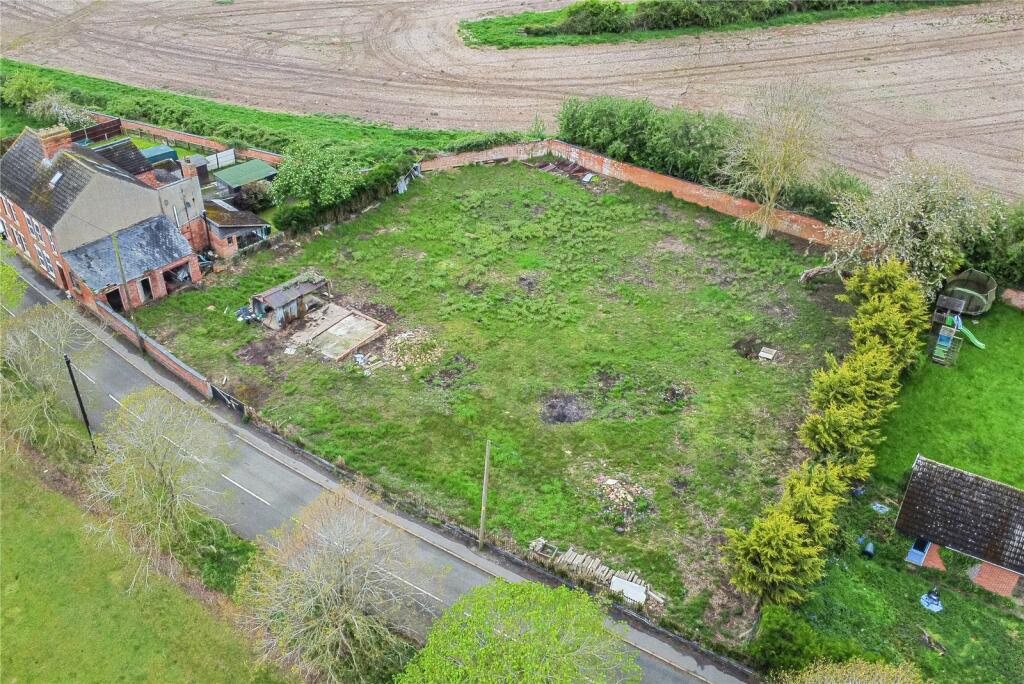 Plot for sale in Whiston Road, Cogenhoe, Northamptonshire, NN7