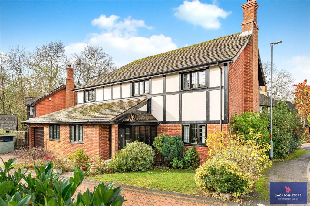 Main image of property: Holbein Gardens, Northampton, Northamptonshire, NN4