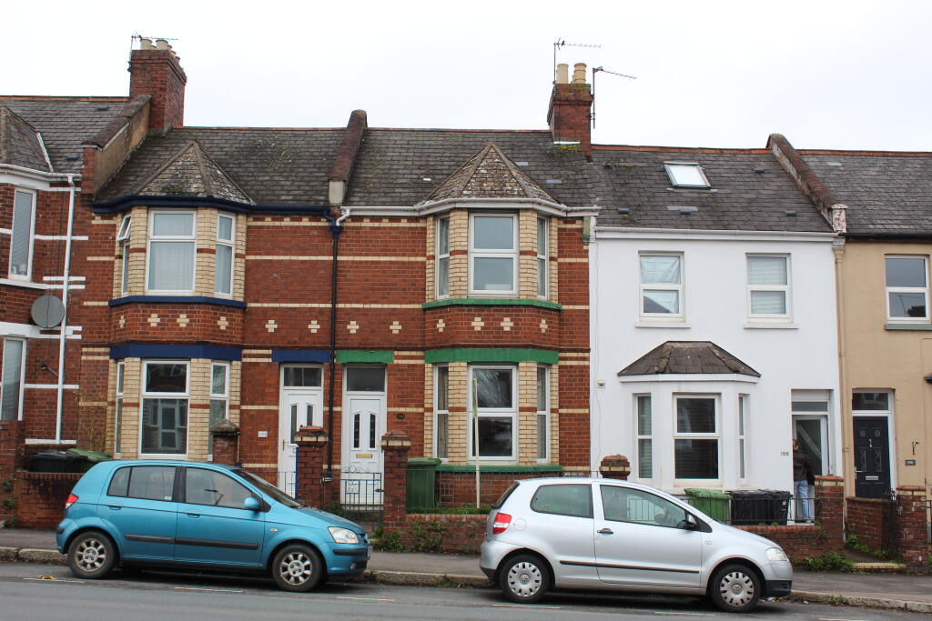 5 bedroom terraced house for sale in Pinhoe Road, Exeter, EX4