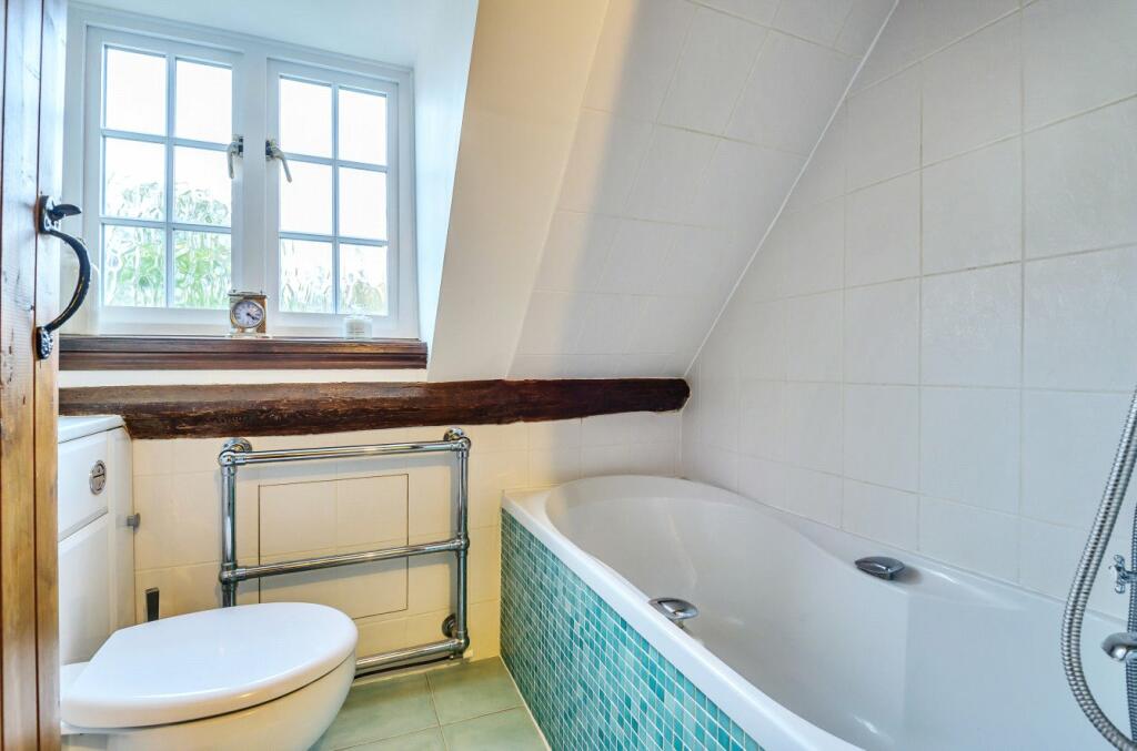 2 bedroom end of terrace house for sale in Wavendon House Drive