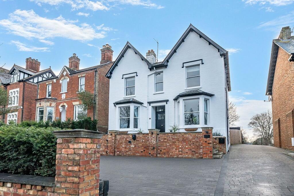 Main image of property: Station Road, Woburn Sands, Milton Keynes, Buckinghamshire, MK17