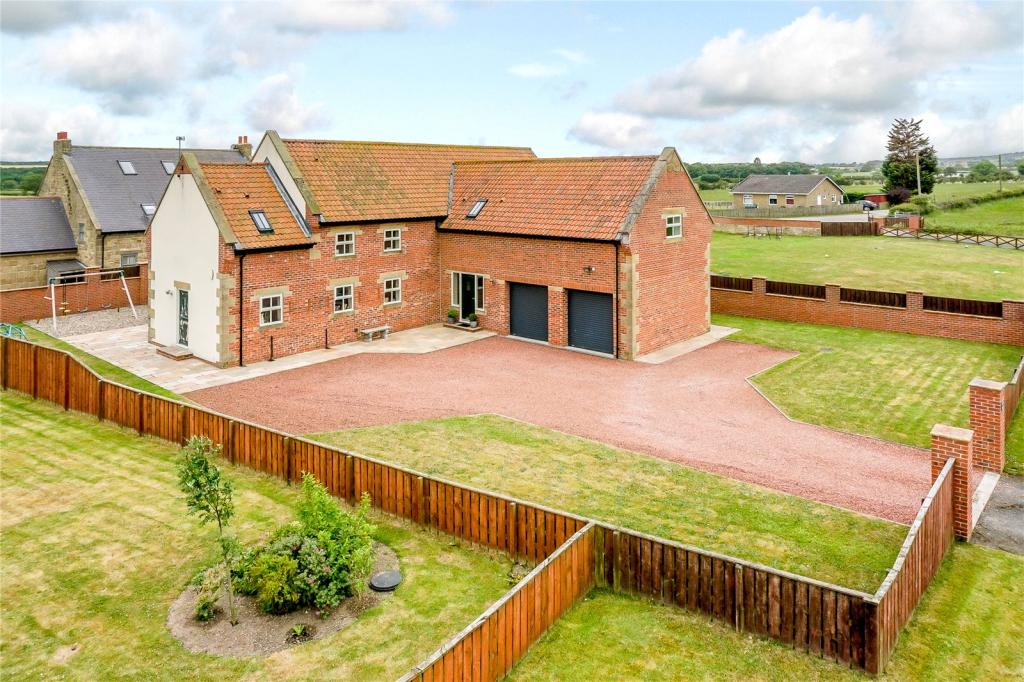 4 bedroom barn conversion for sale in Tritlington, Morpeth