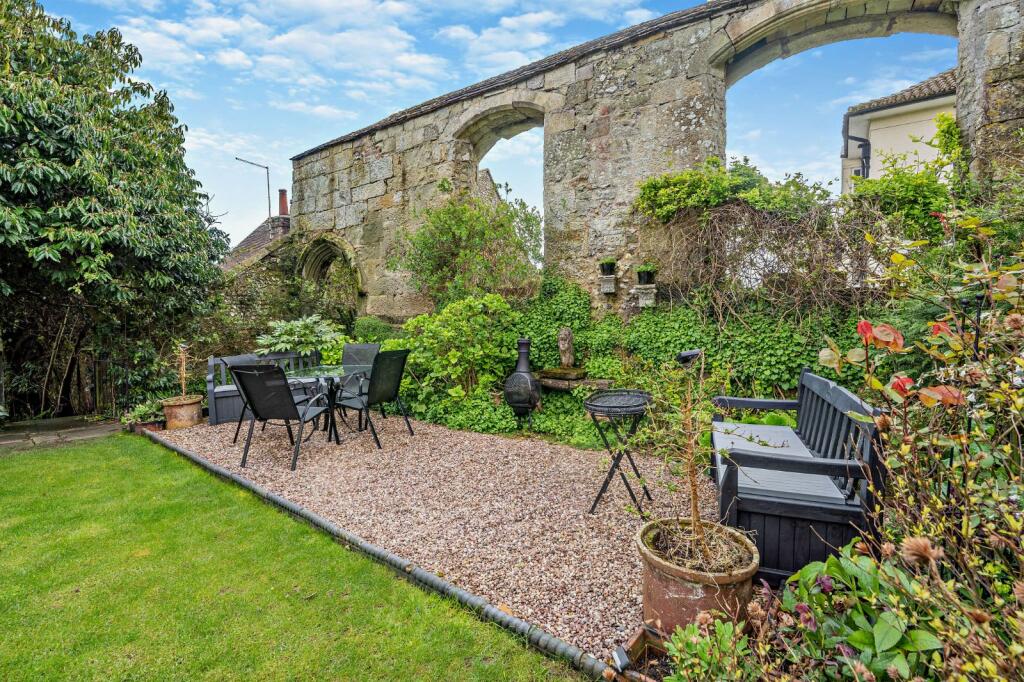 Additional property image - The Close, Eastbourne, East Sussex