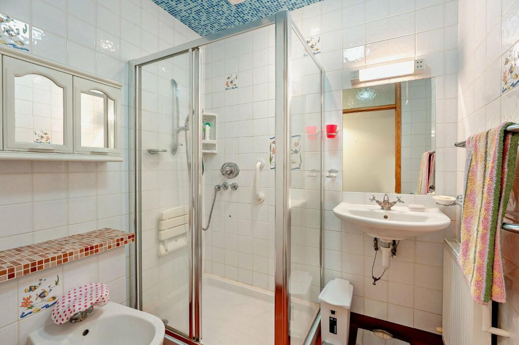 Additional property image - Telscombe Cliffs Way, Telscombe Cliffs, Peacehaven, East Sussex
