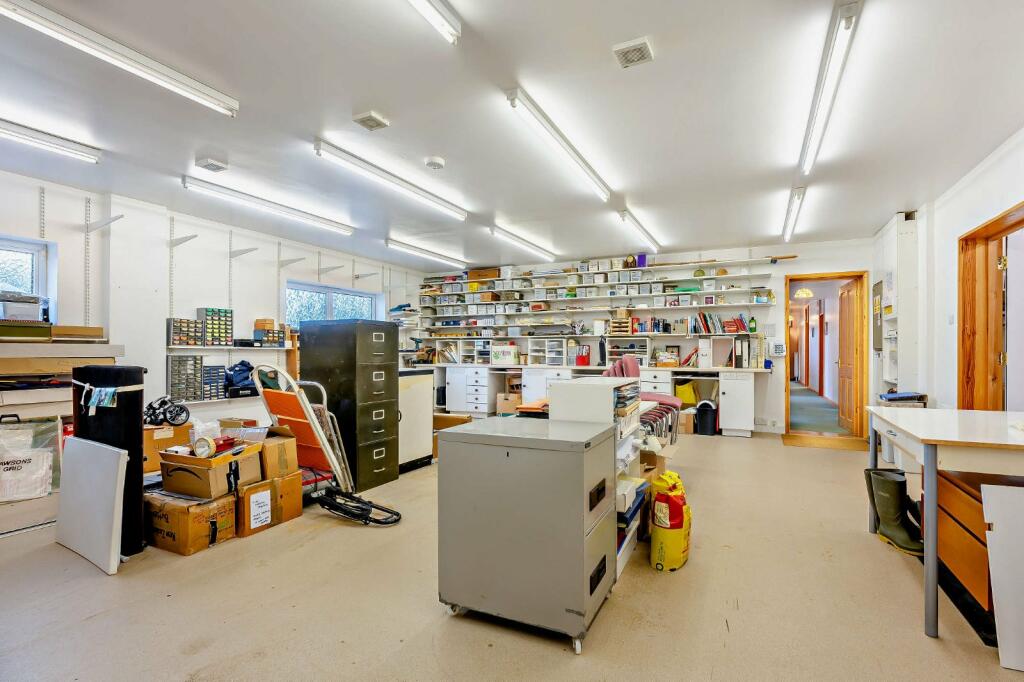 Additional property image - Telscombe Cliffs Way, Telscombe Cliffs, Peacehaven, East Sussex