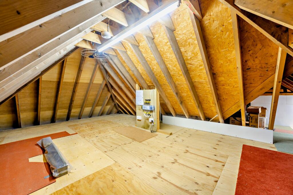 Additional property image - Telscombe Cliffs Way, Telscombe Cliffs, Peacehaven, East Sussex