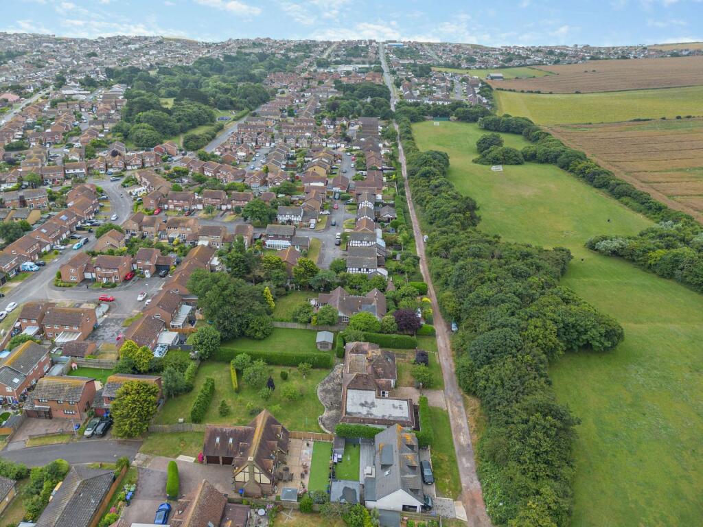 Additional property image - Telscombe Cliffs Way, Telscombe Cliffs, Peacehaven, East Sussex