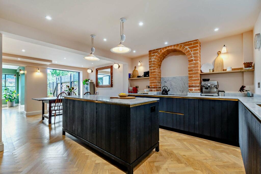 Additional property image - Grange Road, Lewes, East Sussex