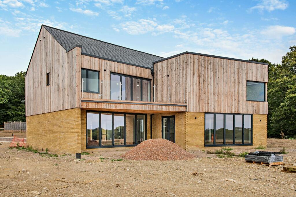 Additional property image - Caldicotts Lane, Lower Dicker, East Sussex