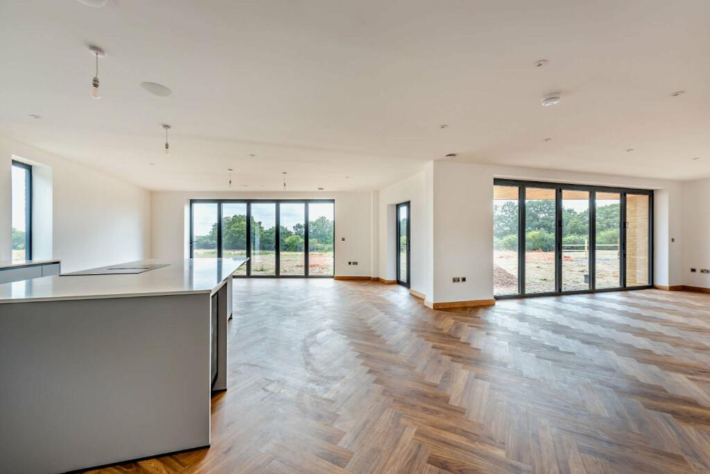 Additional property image - Caldicotts Lane, Lower Dicker, East Sussex