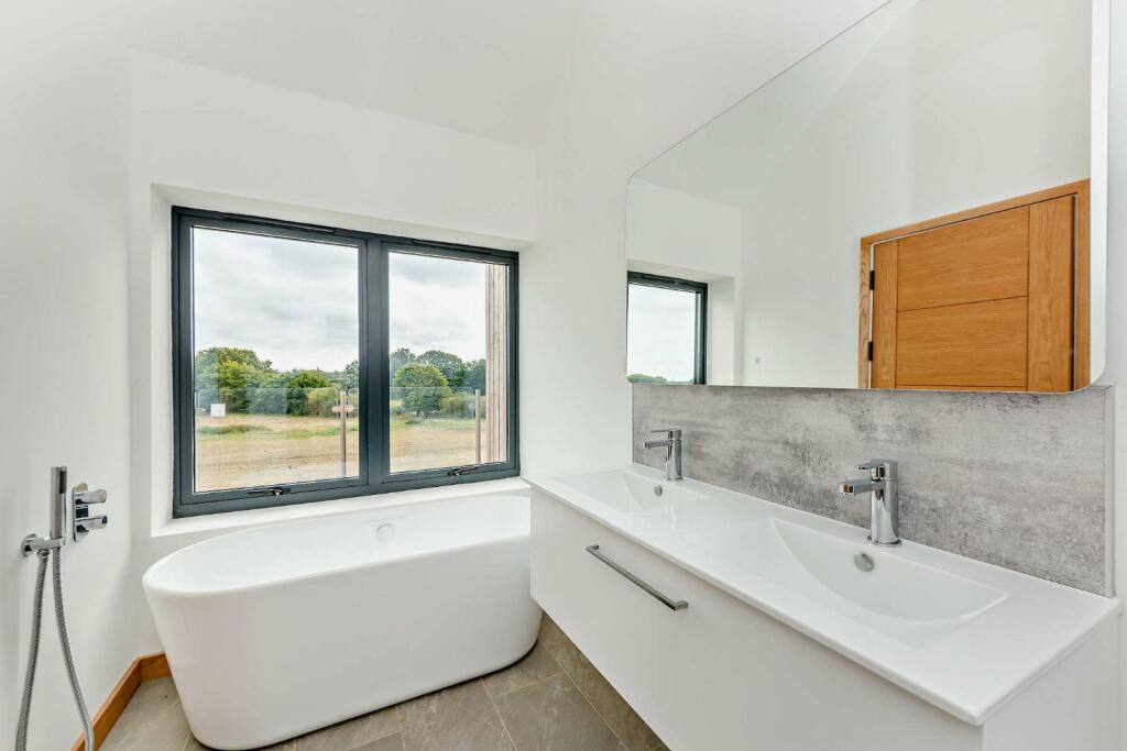 Additional property image - Caldicotts Lane, Lower Dicker, East Sussex