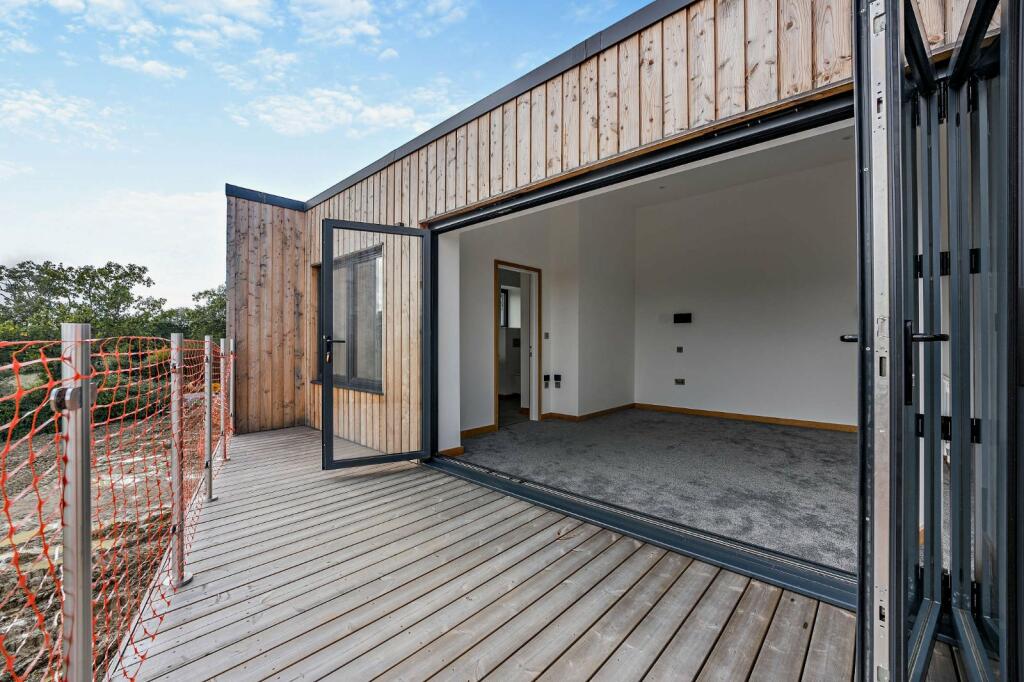 Additional property image - Caldicotts Lane, Lower Dicker, East Sussex