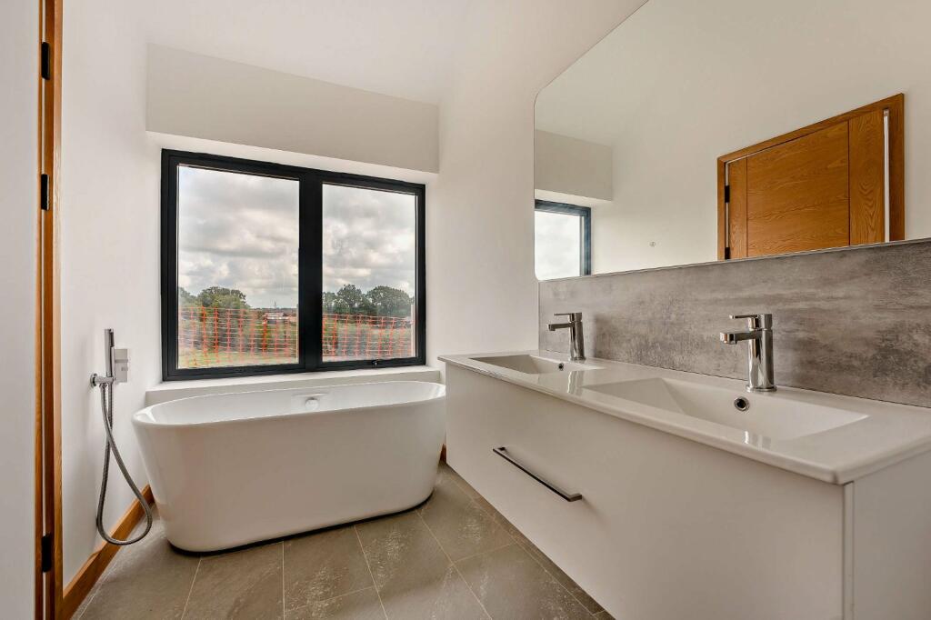 Additional property image - Caldicotts Lane, Lower Dicker, East Sussex
