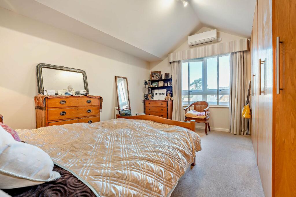 Additional property image - St. Nicholas Lane, Lewes, East Sussex