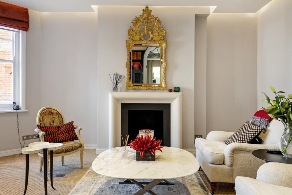 Main image of property: Cheyne Court, Chelsea, London