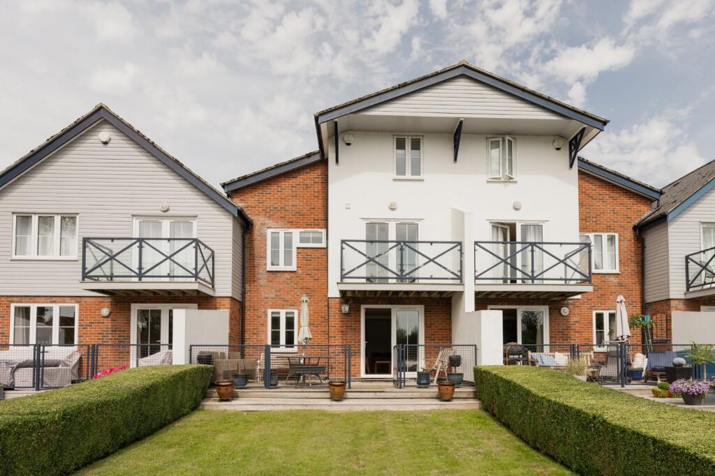 Main image of property: Wherry Close, Chedgrave, Norwich