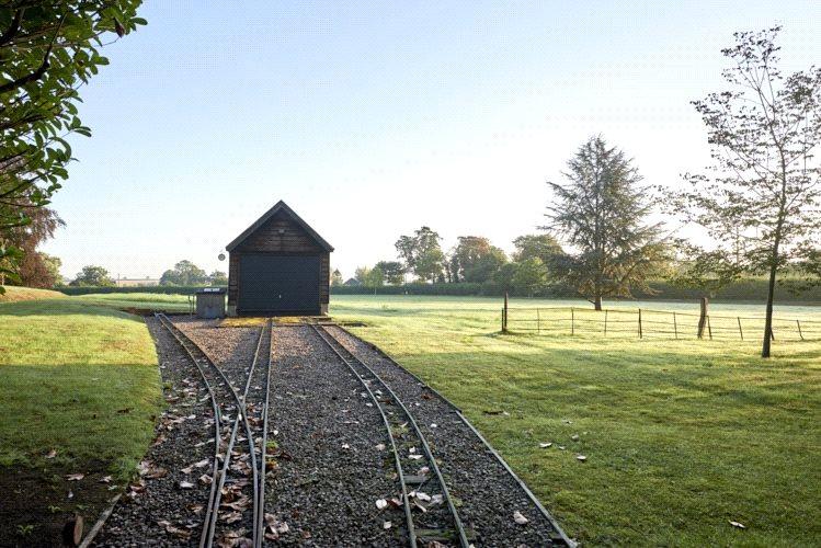 6 bedroom detached house for sale in Mendham, Harleston, Norfolk, IP20