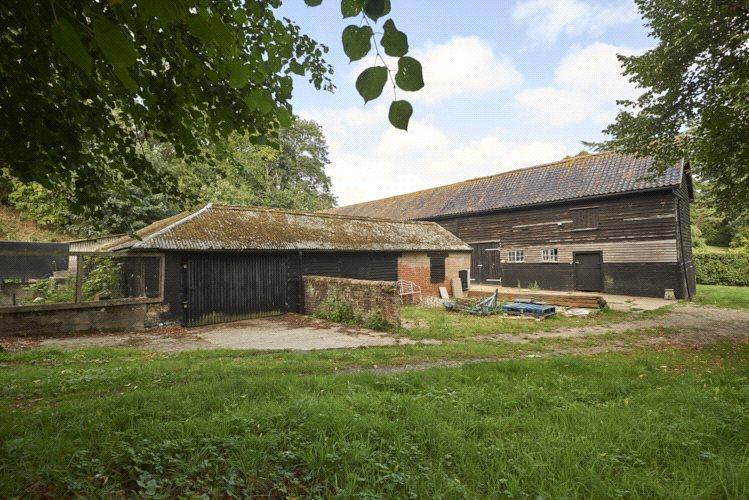 6 bedroom detached house for sale in Mendham, Harleston, Norfolk, IP20