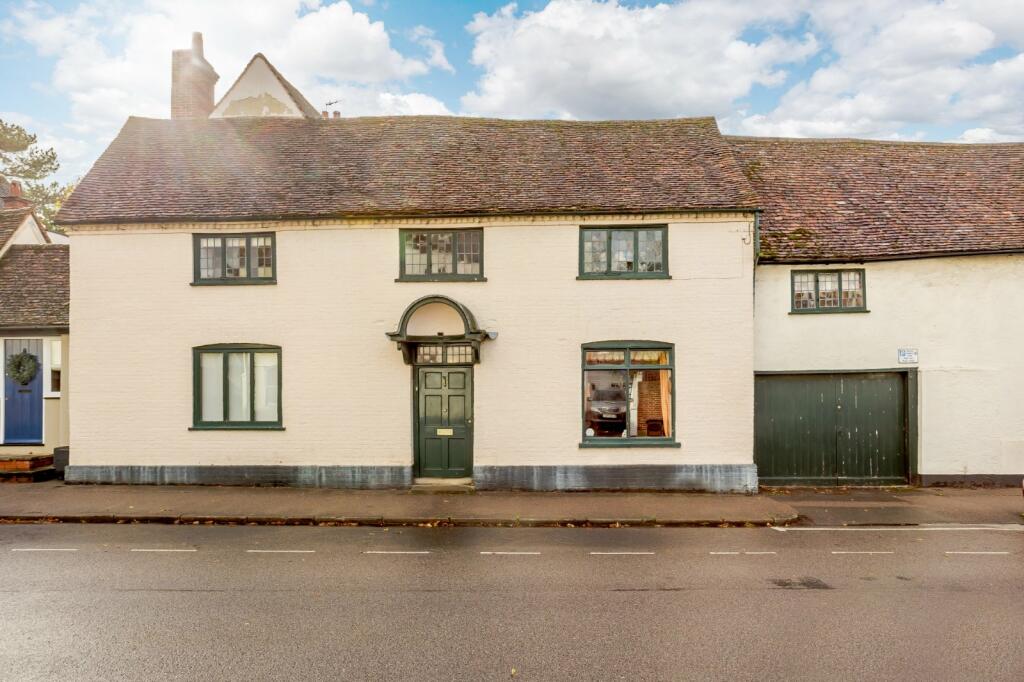 3 bedroom terraced house for sale in Church Street, Baldock, Hertfordshire, SG7